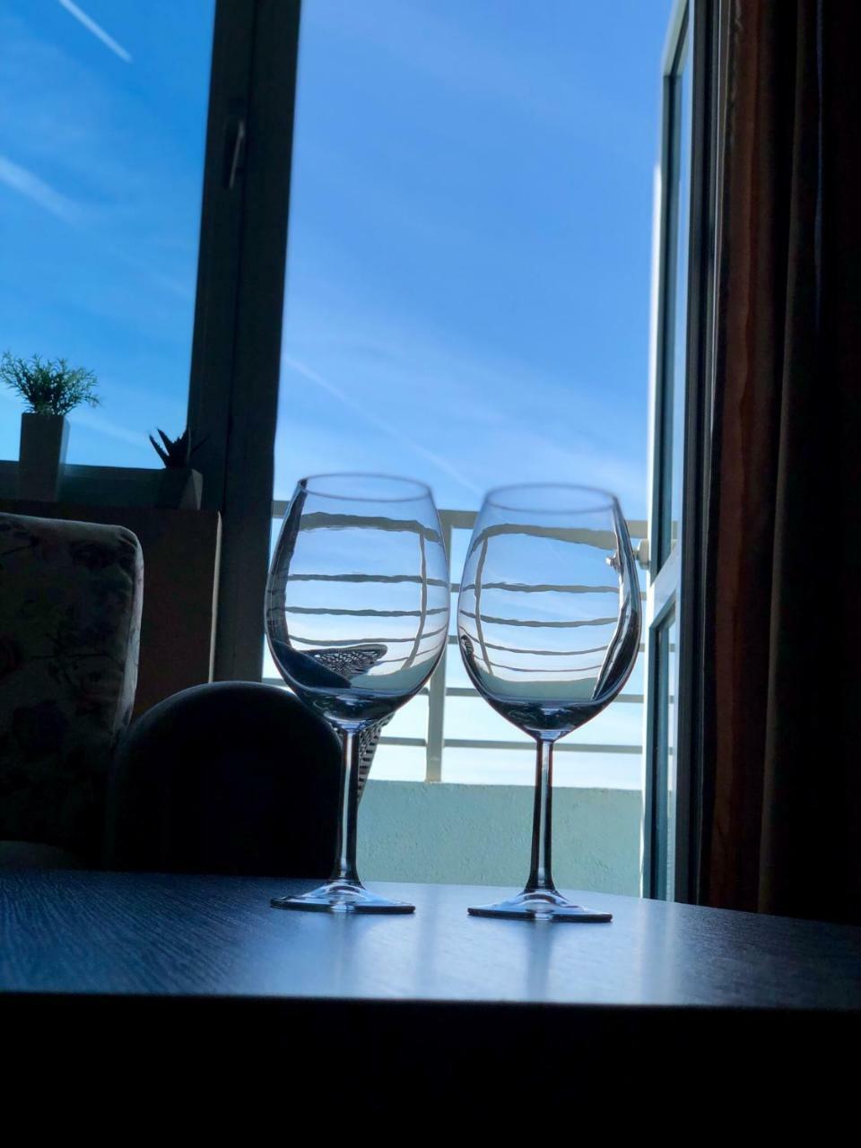 Cozy Bright Apartment With Amazing Sea View บาทูมิ ภายนอก รูปภาพ
